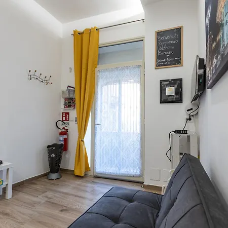 Holiday home Al Castello-independent House *