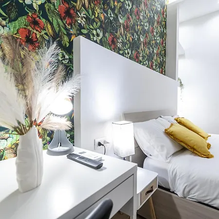 Al Castello-independent House Holiday home