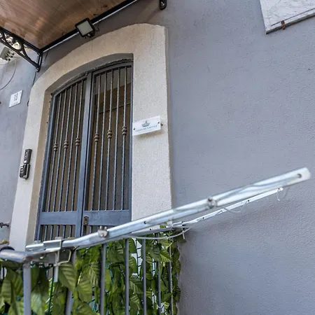 Al Castello-independent House * Catania